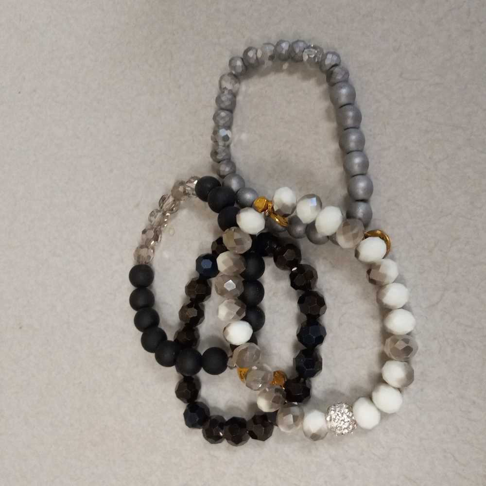 4 Erimish bracelets black